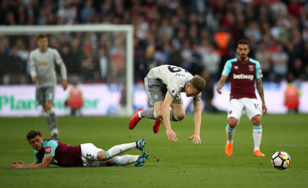 频繁进行防 频繁进行防