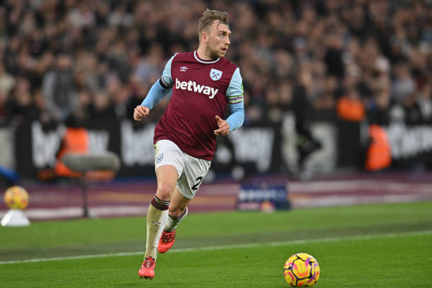 凭借其卓越 凭借其卓越